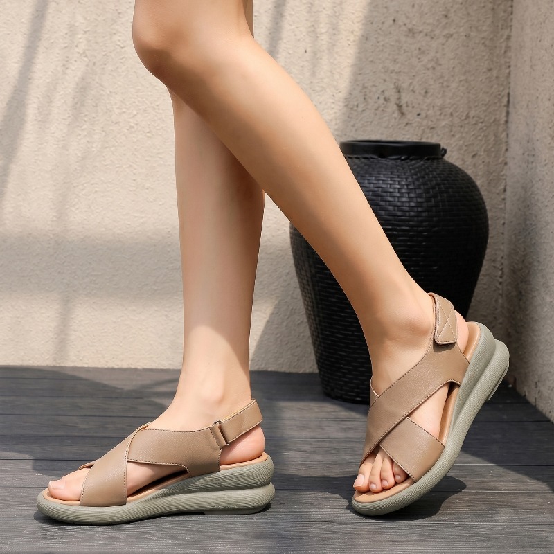 Classic Womens Shoes Luxury Ge - огляд і ціна Leather Classic Strap